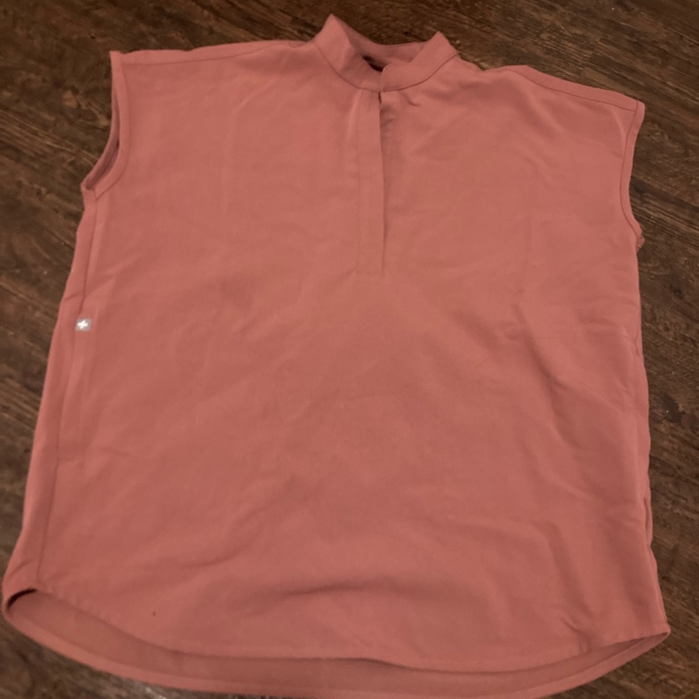 figs mandarin rafaela scrub top size XS in mauve
